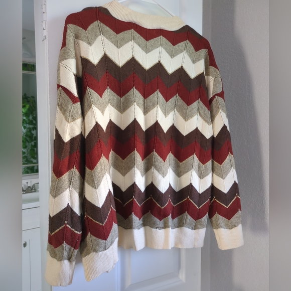 Sweater cardigan light oversized V neck fits in L - Picture 3 of 15